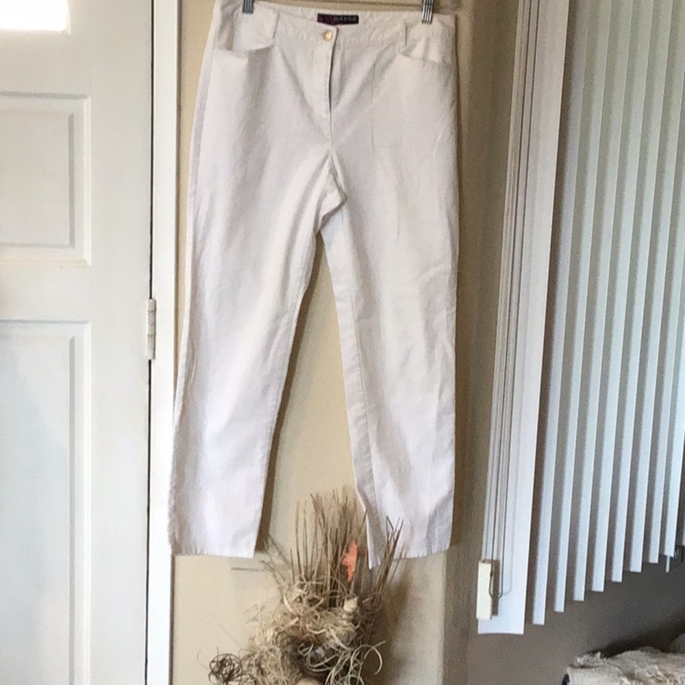 Peck&Peck ladies white jean pant. EUC SZ 8. 97% cotton 3% spandex.